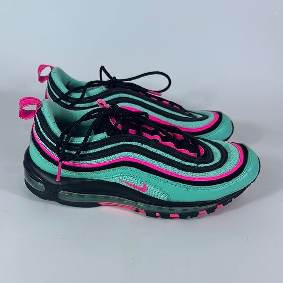 shirts that match south beach air max